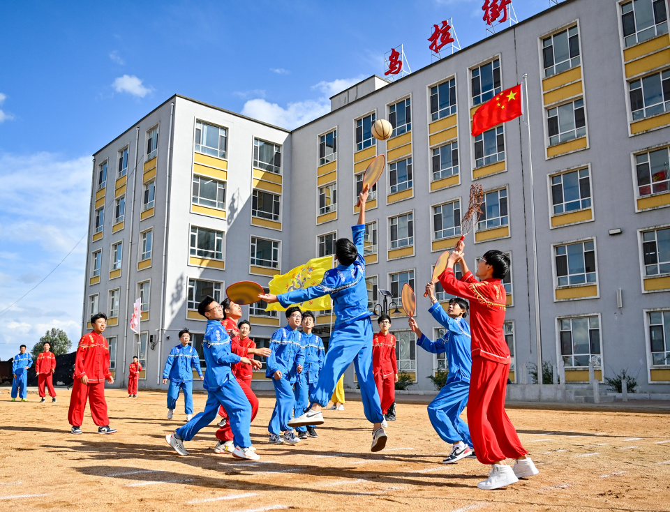 jEbq, 采珠相关展 jEbq, 采珠相关展