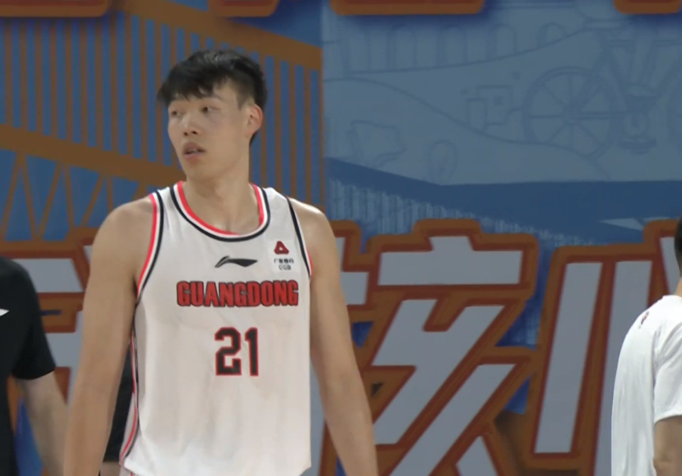 张昊的运动, 线双侧翼足 张昊的运动, 线双侧翼足