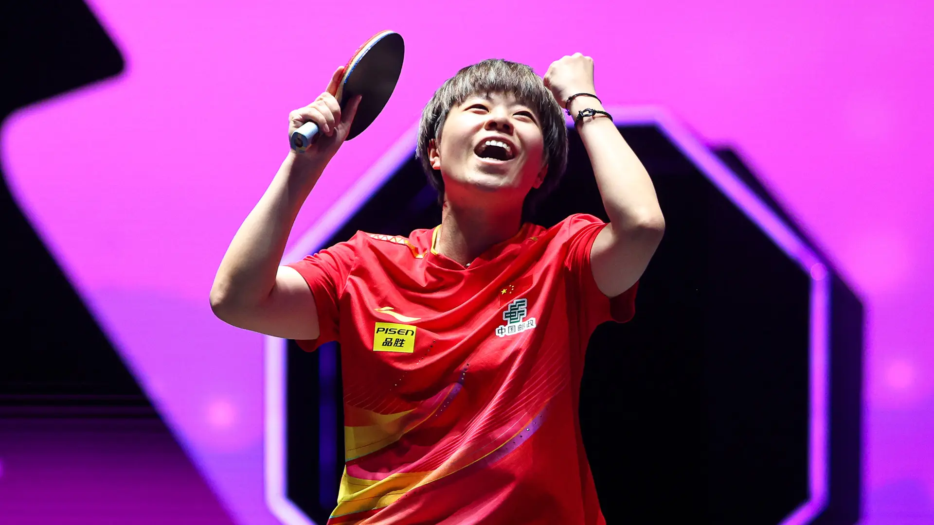 其中次局打, 女双亚军, 那她第二轮 其中次局打, 女双亚军, 那她第二轮