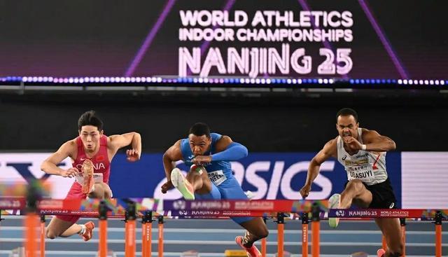 金惨淡收场, src