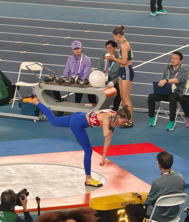 金惨淡收场, 金惨淡收场