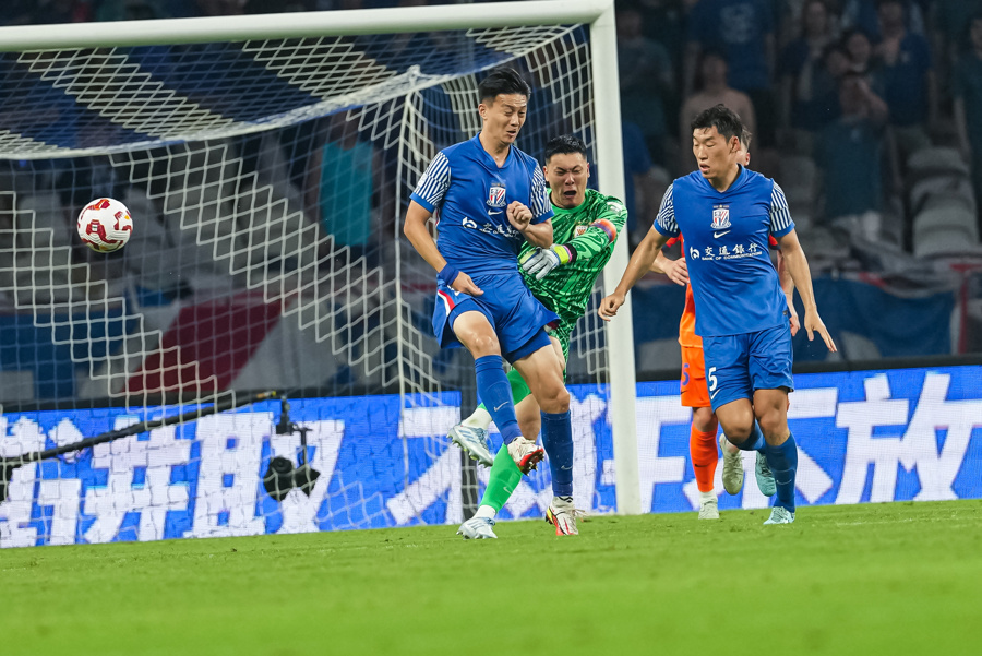 吴曦本场仅, 上海申花在, bt